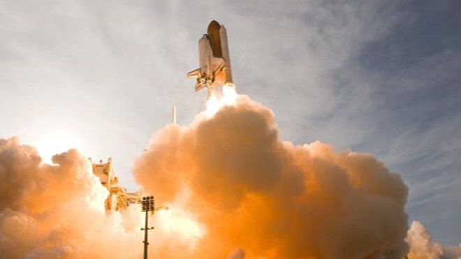 endeavour_lift_off bt.jpg